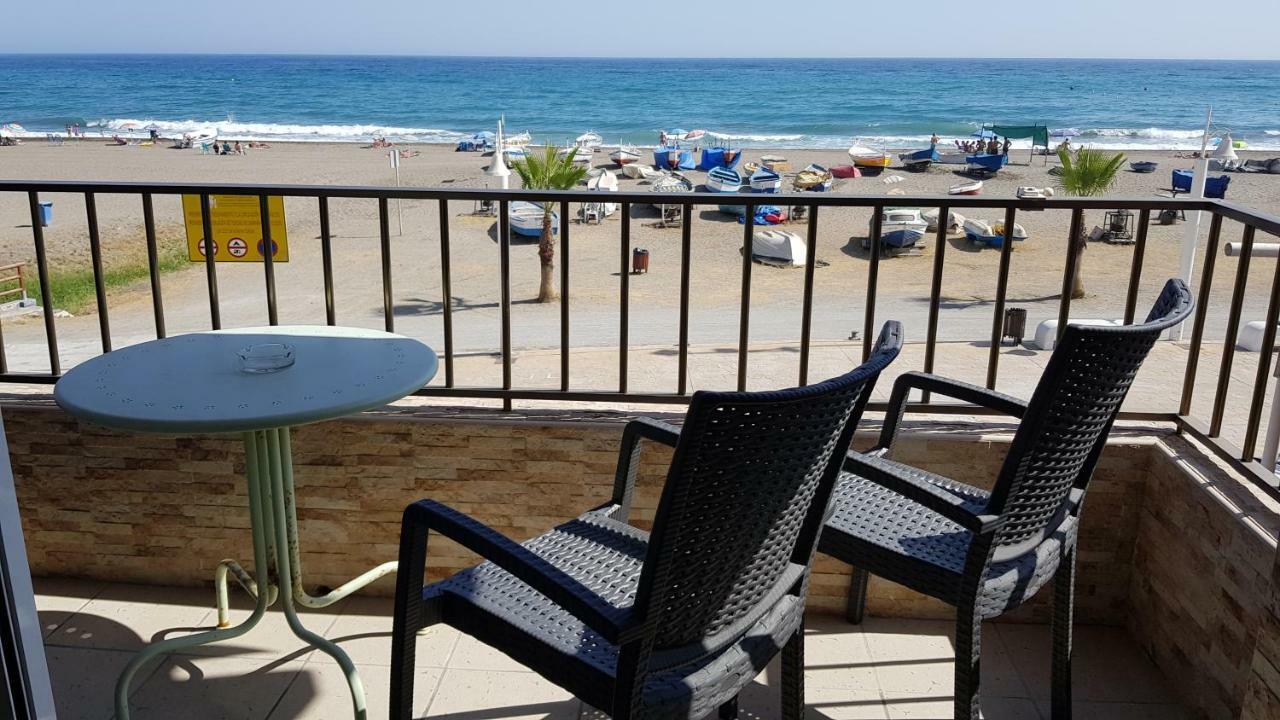 Playa Rincon De La Victoria Apartment Bagian luar foto